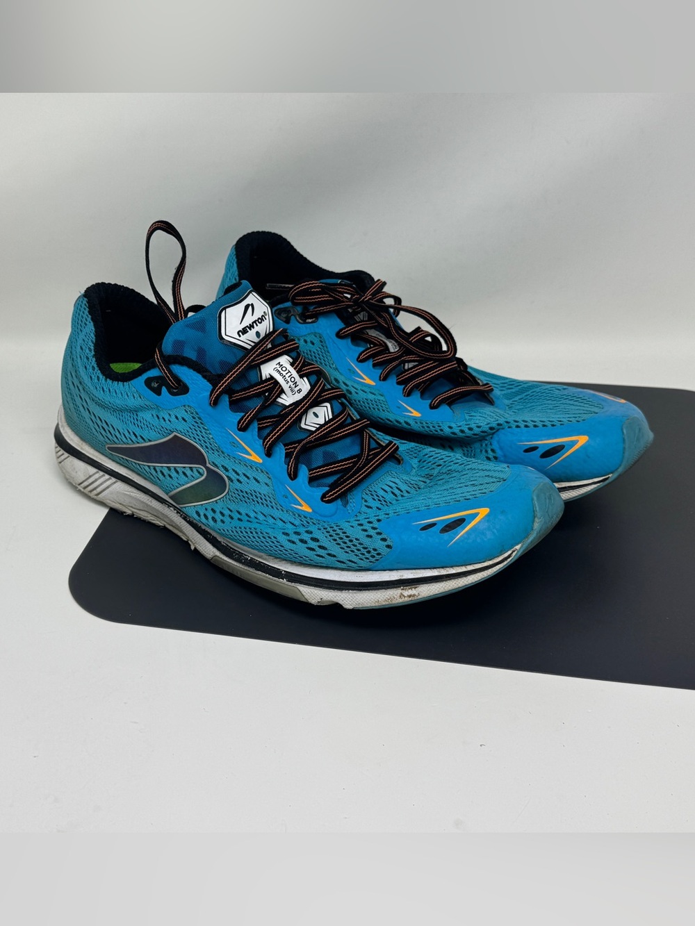 Newton Motion 8 Running Shoes blue